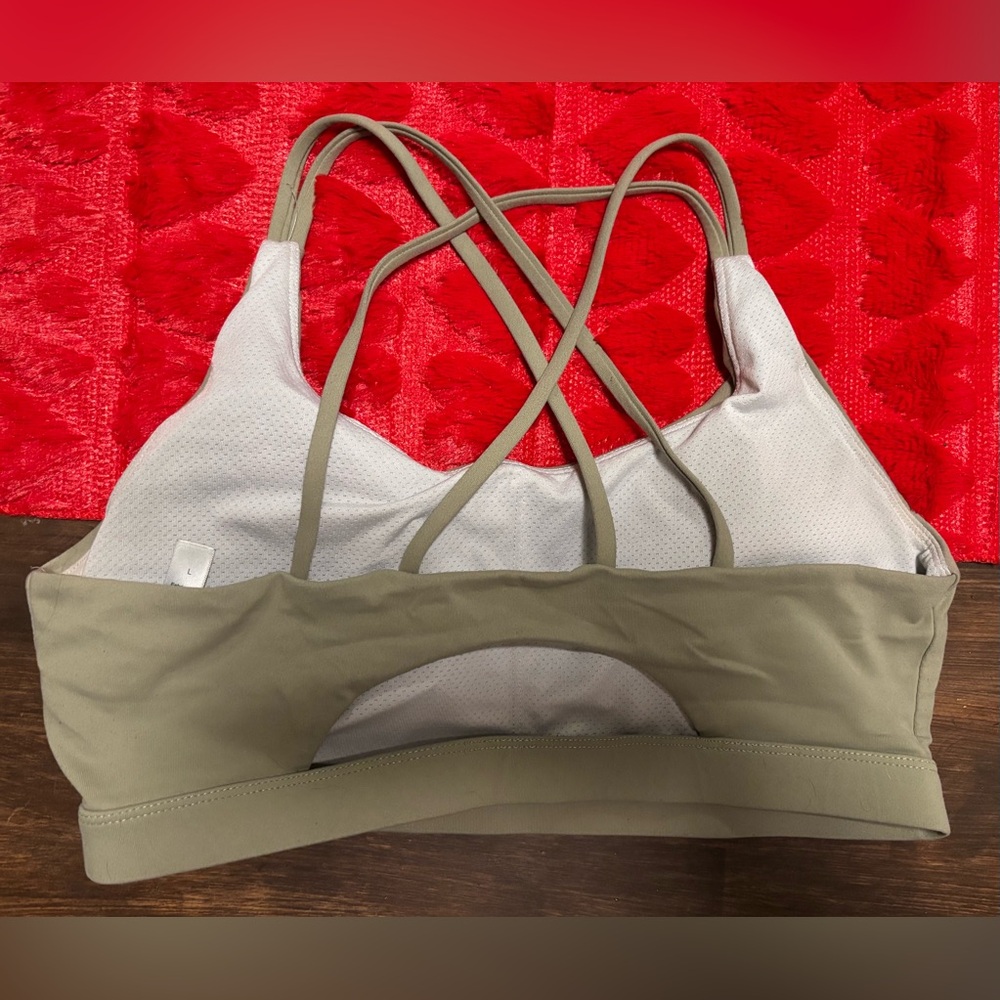 Women's Olive Sports Bra - Picture 4 of 4